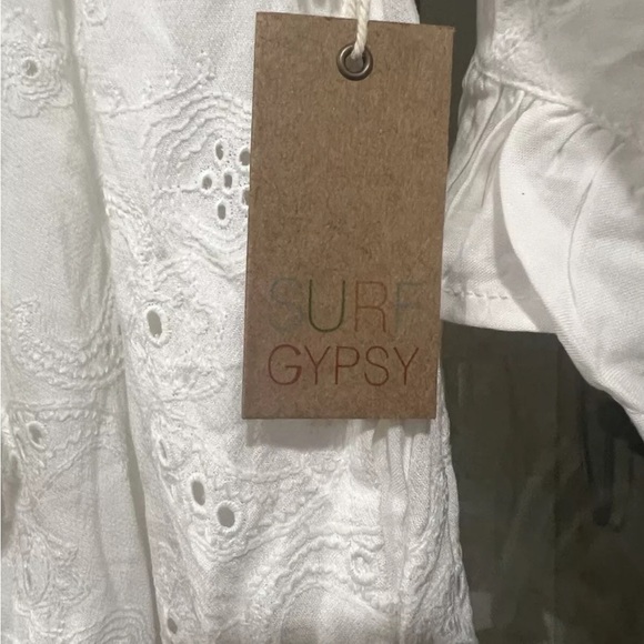 Surf Gypsy Womens White Eyelet Lace Bell Sleeve Boho Tie Front Ruffle Romper L - Picture 2 of 2